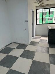 Blk 823 Jurong West Street 81 (Jurong West), HDB 5 Rooms #573142281